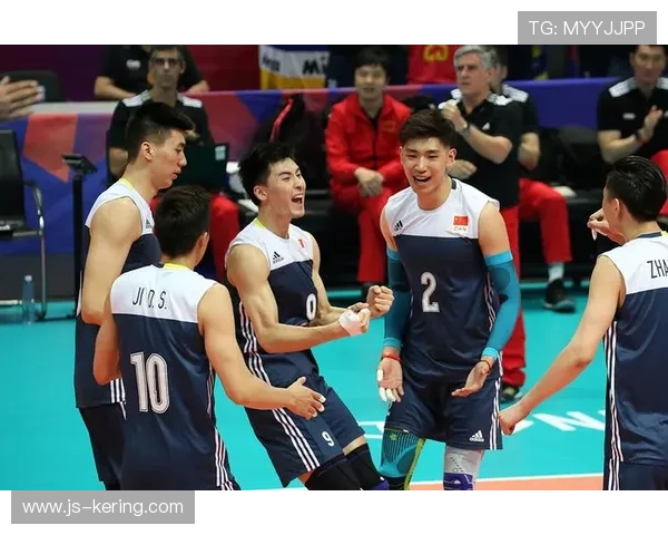 法国男排调整攻坚决出手得分，全面解析胜利之道